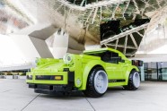 Dabīga mēroga 'Porsche 911' no 'Lego' klucīšiem - 4