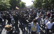 Armēnijā turpinās protesti pret Sargsjana ievēlēšanu premjera amatā - 5