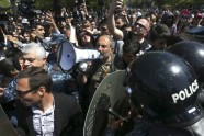 Armēnijā turpinās protesti pret Sargsjana ievēlēšanu premjera amatā - 6