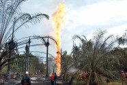 Naftas urbuma degšana Indonēzijā  - 17