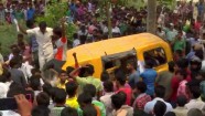 Autobusa un vilciena sadursme Indijā - 2