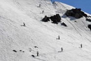 Francūži dziļos Alpu sniegos izspēlē kaujas - 1