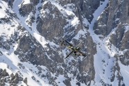 Francūži dziļos Alpu sniegos izspēlē kaujas - 16