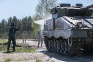 Slovēnijas karavīri mācībās Ādažos demonstrē attīrīšanu no masu iznīcināšanas līdzekļiem - 20