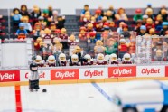 Izveidota "Lego" hokeja arēna  no teju 20 000 detaļu - 10