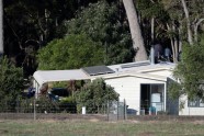 Austrālijā 61 gadu vecs vīrietis tiek turēts aizdomās par sešu savas ģimenes locekļu nogalināšanu - 1