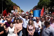 Albānijas opozīcijas atbalstītāji pieprasa premjera atkāpšanos - 9