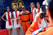 Monako F-1 'Grand Prix' starta meitenes - 10
