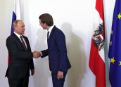 Putins ieradies vizītē Austrijā - 7