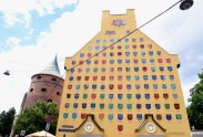 Pašvaldības Latvijai dāvina apgleznotu ģerboņu sienu - 4