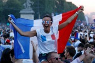 Parīze svin Francijas uzvaru PČ-2018 - 6