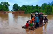 Plūdi Laosā - 3