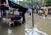 Indijā musonu lietusgāzēs vismaz 58 bojāgājušie - 7