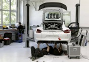 Porsche Cayman GT4 Clubsport - 3