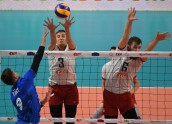 Latvijas vīriešu volejbola izlase par 'gadsimta cīņu' dēvētā EČ kvalifikācijas mačā kapitulē Igaunijai - 33