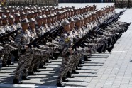 Ziemeļkorejas militārā parāde - 14