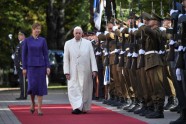 Igaunijas prezidente Kersti Kaljulaida un pāvests Francisks - 1
