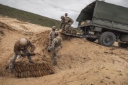 Militārajās mācībās “Detonators 2018” veic sprādzienbīstamo priekšmetu neitralizēšanu - 5