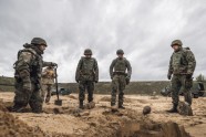 Militārajās mācībās “Detonators 2018” veic sprādzienbīstamo priekšmetu neitralizēšanu - 17