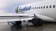 Jakutijā no skrejceļa noskrien lidmašīna 'Sukhoi Superjet 100' - 3