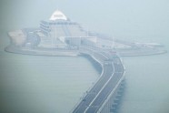 Ķīnā atklāj garāko jūras tiltu pasaulē  - 9