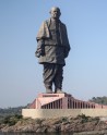 Indijā atkļāj pasaulē augstāko statuju - 7