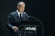 "airBaltic" dāvanas pasniegšanas ceremonija Latvijas simtgadē - 5