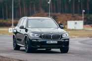 Latvijā ieradies jaunais 'BMW X5' - 30