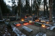 Mirušo piemiņas diena- Mūžības svētdiena Rīgas Otrajos Meža kapos - 10