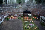 Mirušo piemiņas diena- Mūžības svētdiena Rīgas Otrajos Meža kapos - 12