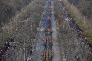 Rumānija valsts simtgadi svin ar militāro parādi - 11
