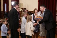 Valsts prezidents tiekas ar Latvijas daudzbērnu ģimenēm - 3