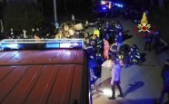 Itālijas naktsklubā izcēlusies panika; seši cilvēki drūzmā gājuši bojā - 6
