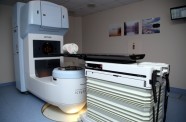 Atklāj pirmo jaunās paaudzes staru terapijas iekārtu Latvijas Onkoloģijas centrā - 14