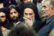 Irānas Revolūcija  - 3