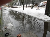Rīgā pie dzīvokļa kāpņutelpas notikusi iekšzemes noplūde - 4