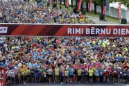 Tet Rīgas maratons: bērnu skrējiens, ģimeņu skrējiens - 17