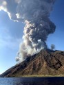 Stromboli vulkāns Itālijā - 10