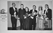 Dz D 1950Otrajā ar diriģentiem un solistiem 1950.g. Dziesmu dienās