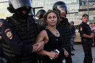 Demonstrantu aizturēšana Maskavā - 5