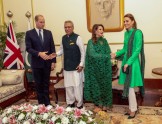 Princis Viljams un hercogiene Katrīna Pakistānā - 12
