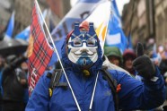 Glāzgovā ielās iziet tūkstošiem Skotijas neatkarības atbalstītāju - 5