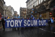 Glāzgovā ielās iziet tūkstošiem Skotijas neatkarības atbalstītāju - 7