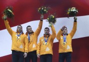 Bobslejs, Oskara Melbārža divnieki un četrinieki saņem Soču olimpiskās medaļas - 38