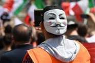 Kustības "Oranžās vestes" protesti Itālijas pilsētās - 13