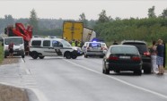 Traģiska avārija Kurzemē ar trim upuriem