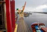 Rīgas brīvostā atklāj "Baltic Container Terminal" "Sany" konteinerceltni - 10