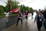 Latvijas hokeja līdzjutēji pēc spēles ar ASV - 11