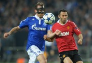 Christoph Metzelder and Ryan Giggs. Schalke - Manchester United
