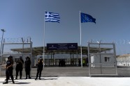Jaunā parauga ES migrantu nometne Samā, Grieķijā - 1